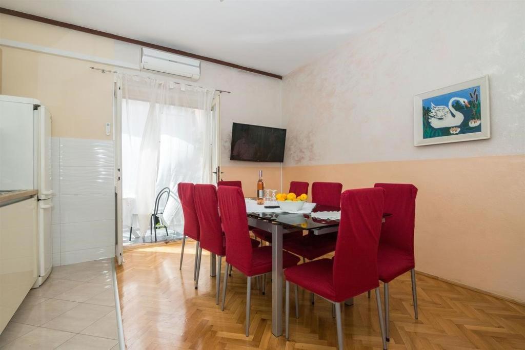 Apartments Nuic 748 Makarska Exterior foto